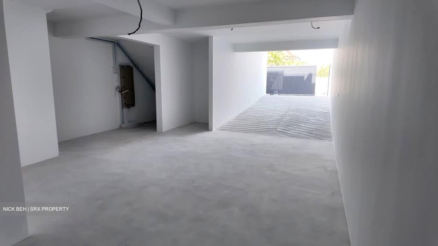 Seletar Hills Estate (D28), Terrace #596306621
